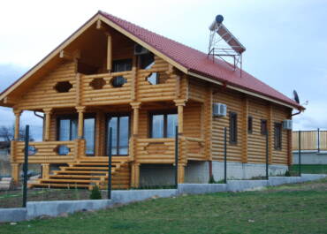 Дървена къща Горна Баня